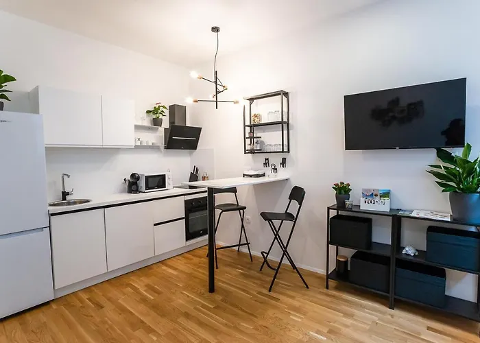 Loni\'S Place Apartments
