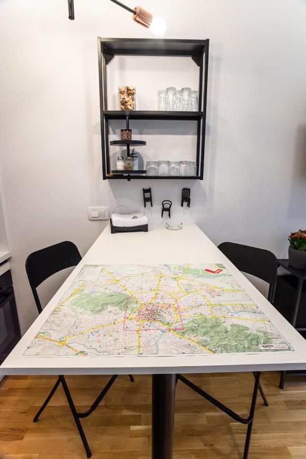 Loni's Place Apartman